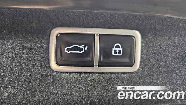 Genesis G70 2021 — ფოტო 15/20