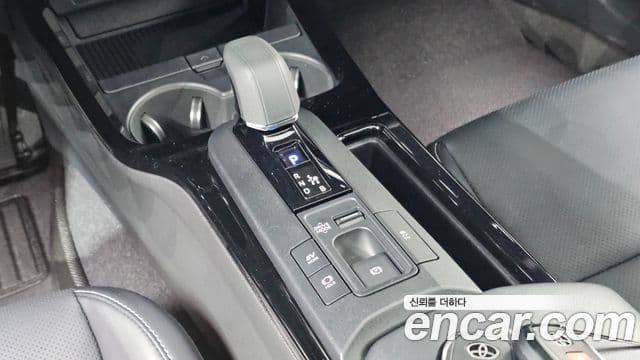 Toyota Prius 2025 — Şəkil 9/20