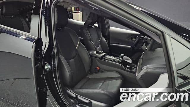 Toyota Prius 2025 — Şəkil 10/20