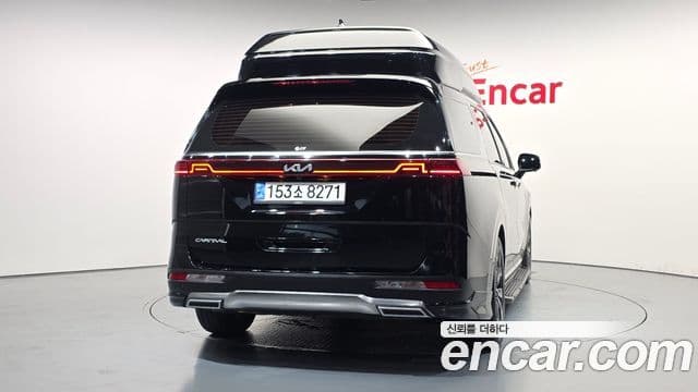 Kia Carnival 2022 — Фото 4/20