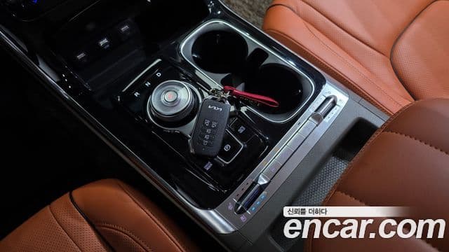 Kia Carnival 2022 — Фото 9/20