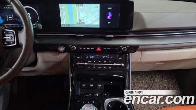 Kia Carnival 2022 — Фото 14/20