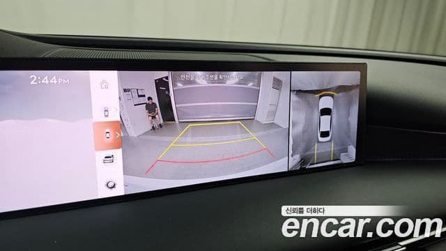 Genesis Electrified G80 2025 — фото 15 из 20