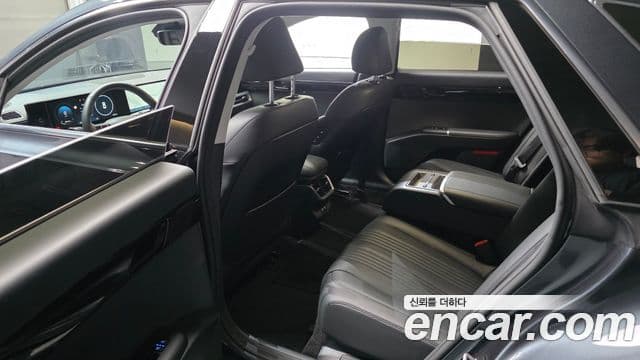 Hyundai Grandeur 2023 — Şəkil 10/20