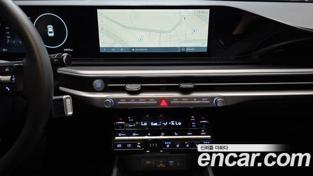Hyundai Grandeur 2023 — Şəkil 18/20