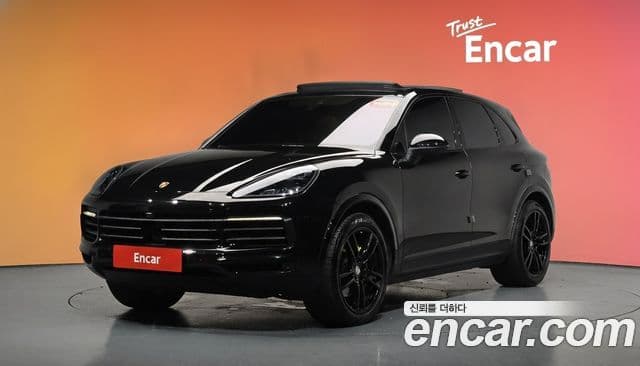 Porsche Cayenne 2023 — Photo 6/37
