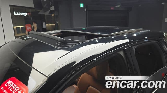 Porsche Cayenne 2023 — Photo 4/37