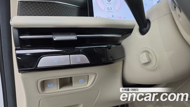 Genesis Electrified G80 2024 — ფოტო 15/20