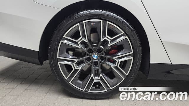 BMW 5 Series 2025 — Şəkil 20/20