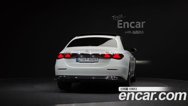 Mercedes-Benz E-Class 2024 — Şəkil 4/20