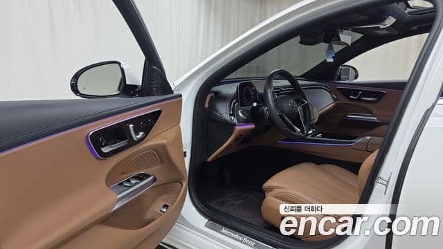 Mercedes-Benz E-Class 2024 — Şəkil 10/20