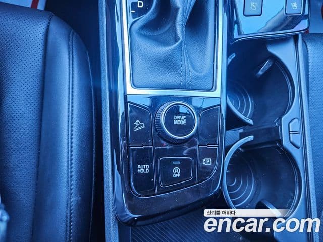 Kia Sportage 2023 — фото 12 из 19