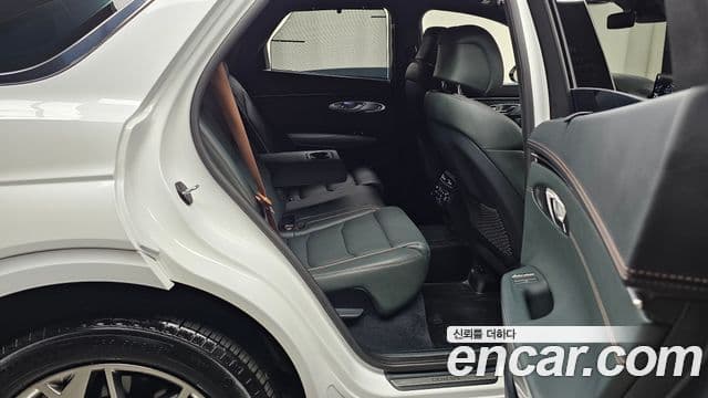 Genesis GV70 2024 — ფოტო 11/20