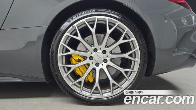 Mercedes-Benz SL-Class 2024 — Photo 17/32