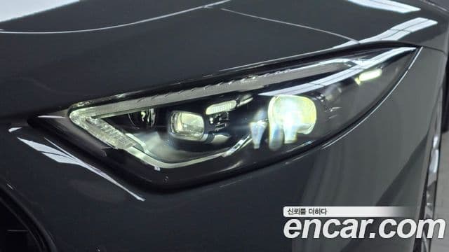 Mercedes-Benz SL-Class 2024 — Photo 27/32