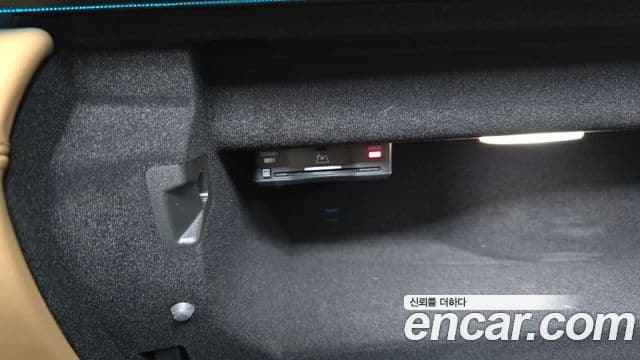 Mercedes-Benz SL-Class 2024 — Photo 4/32