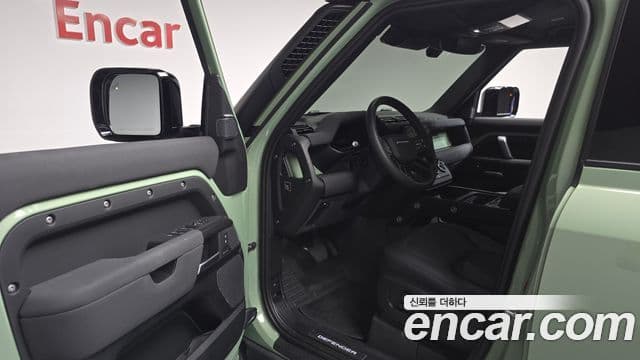 Land Rover Defender 2023 — Şəkil 10/20