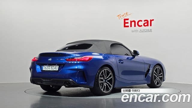 BMW Z4 2023 — Фото 1/20