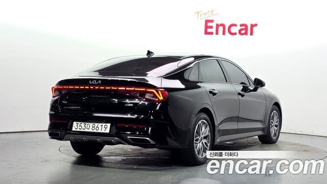 Kia K5 2022 — Şəkil 2/20