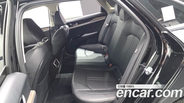 Kia K5 2022 — Şəkil 12/20