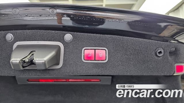 Mercedes-Benz S-Class 2018 — ფოტო 11/38