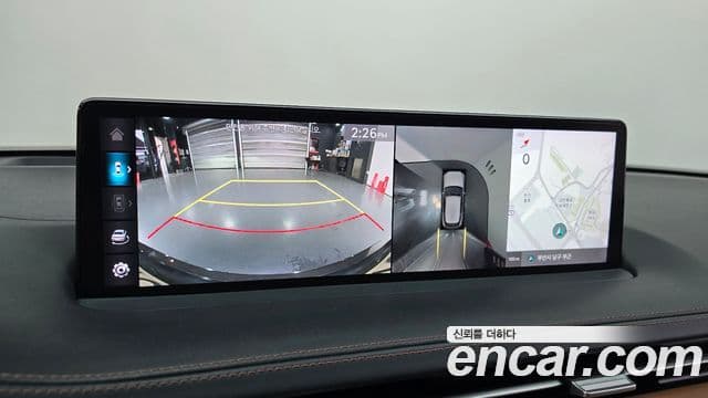 Genesis GV70 2021 — ფოტო 16/34