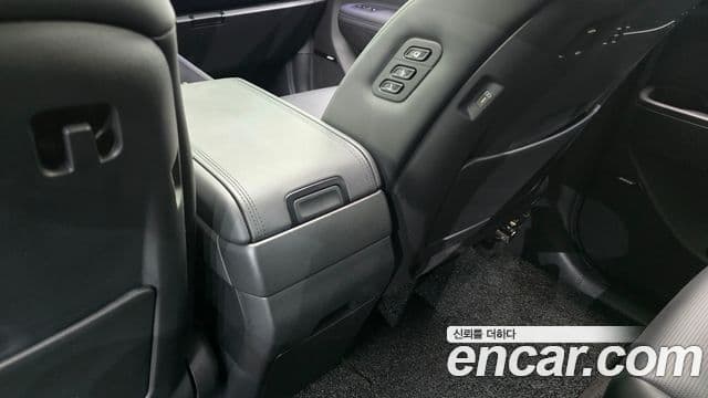 Hyundai Santa Fe 2024 — Şəkil 15/20