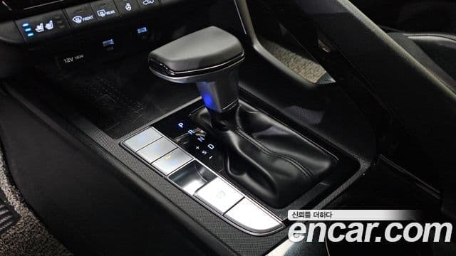 Hyundai Avante 2021 — Şəkil 9/20