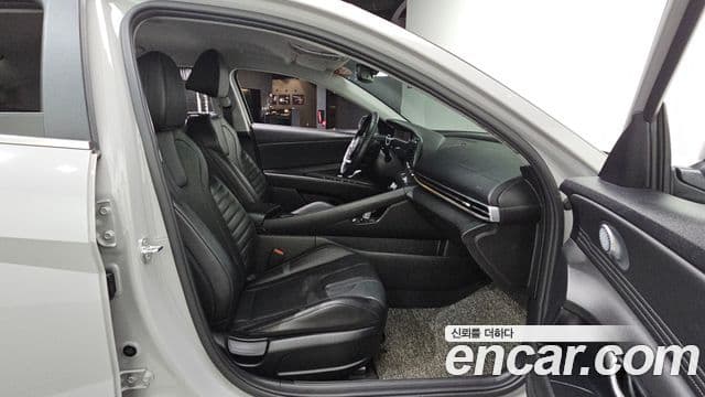 Hyundai Avante 2021 — Şəkil 12/20