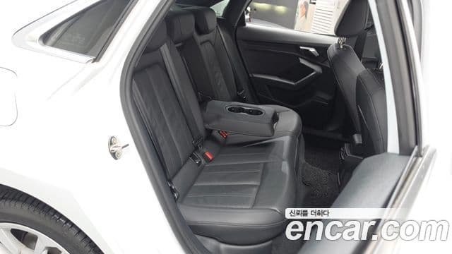 Audi A3 2023 — Şəkil 15/20