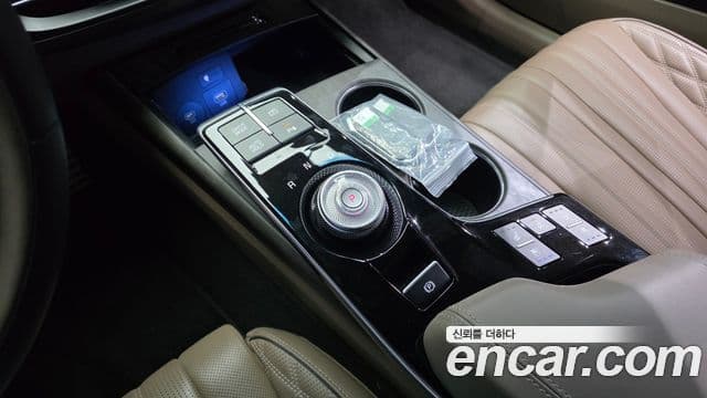 Kia K8 2023 — ფოტო 9/20