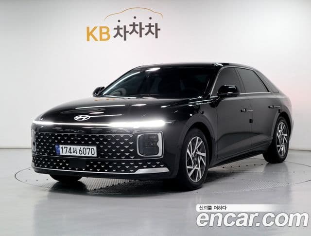 Hyundai Grandeur 2023 — ფოტო 1/20