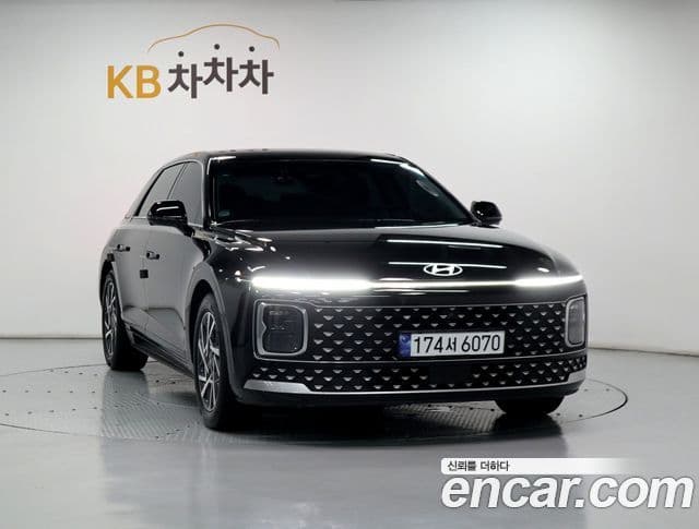 Hyundai Grandeur 2023 — ფოტო 2/20