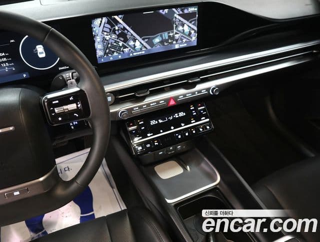 Hyundai Grandeur 2023 — ფოტო 11/20
