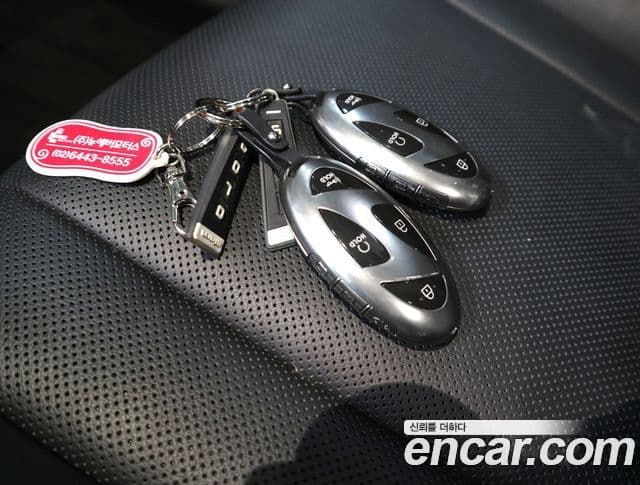 Hyundai Grandeur 2023 — ფოტო 15/20