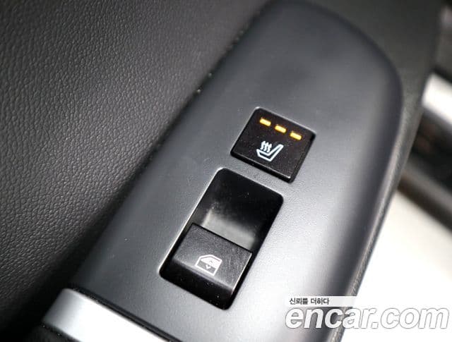 Hyundai Grandeur 2023 — ფოტო 16/20
