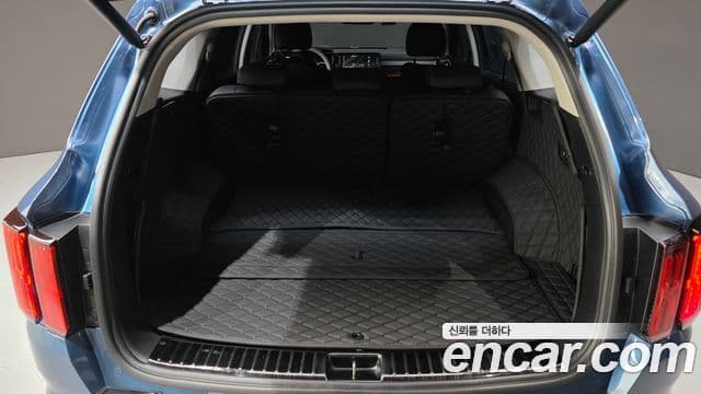 Kia Sorento 2021 — Şəkil 31/33