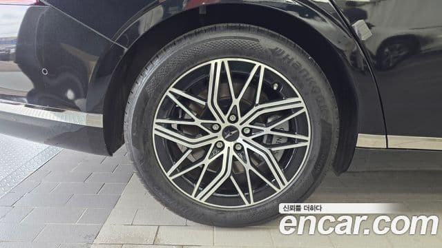 Genesis G90 2022 — Şəkil 5/20