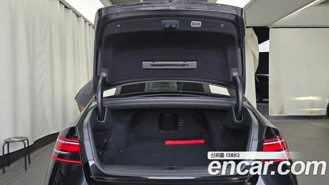 Genesis G90 2022 — Şəkil 20/20