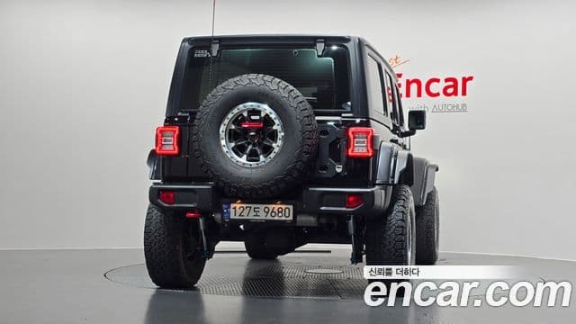 Jeep Wrangler 2023 — Şəkil 3/20