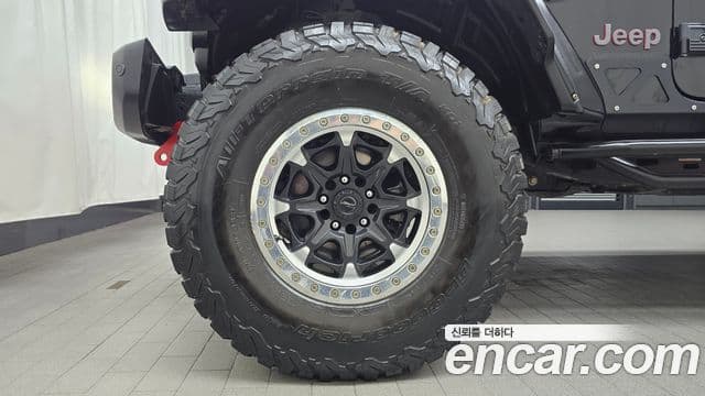 Jeep Wrangler 2023 — Şəkil 4/20