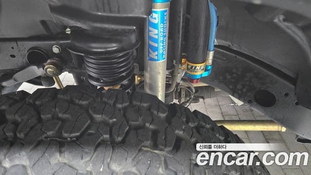 Jeep Wrangler 2023 — фото 11 из 20