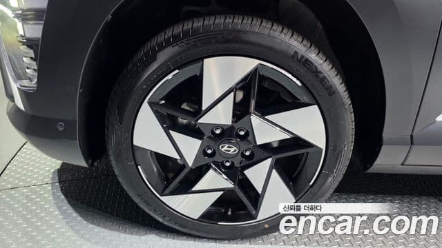Hyundai Kona 2023 — Şəkil 5/20