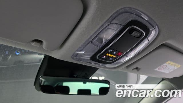 Hyundai Kona 2023 — Şəkil 18/20