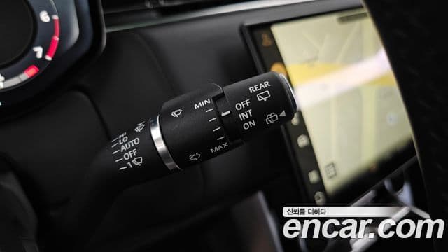 Land Rover Range Rover 2022 — Photo 14/40