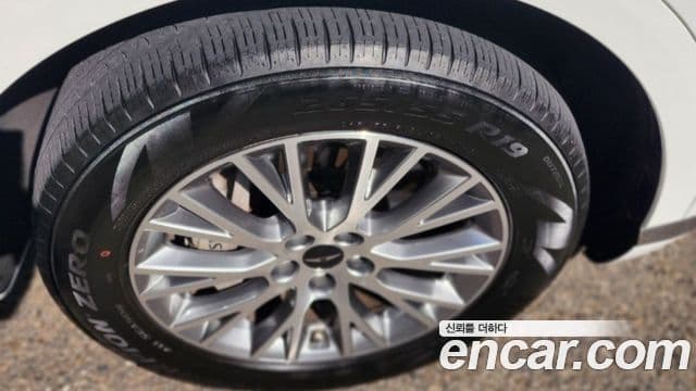 Genesis GV80 2024 — фото 4 из 14