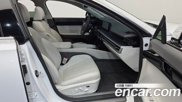 Hyundai Grandeur 2024 — ფოტო 11/20