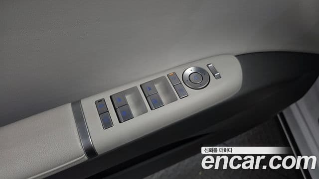 Hyundai Grandeur Hybrid 2024 — Photo 7/34