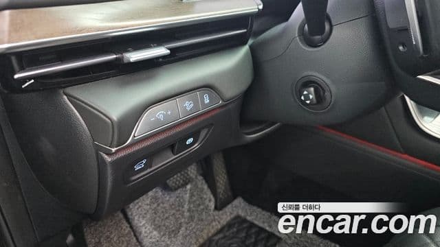 Genesis GV80 2023 — Şəkil 16/20
