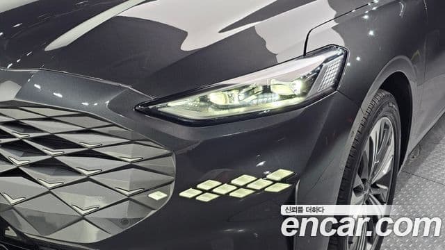 Kia K8 2022 — Şəkil 1/31